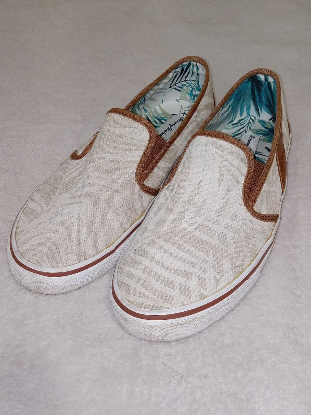 Tommy Bahama Pacific Ridge Slip On Shoes Men's Size 10 Natural/Tan Tropical